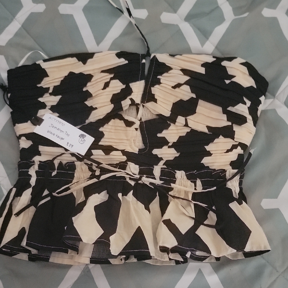 Astr Black and Cream Geometric Top